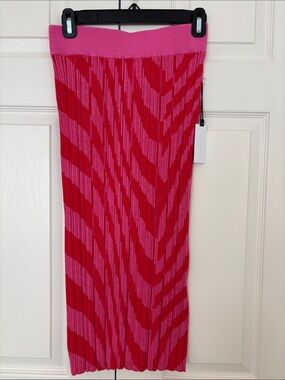 ASTR Women’s Pink & Red Ribbed Knit Midi Skirt
